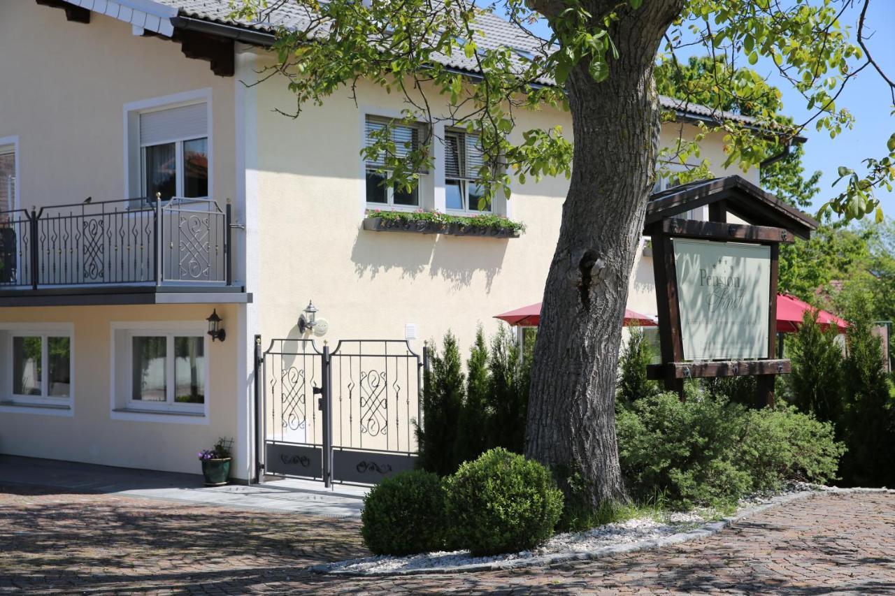 Knoll Nocleg ze śniadaniem